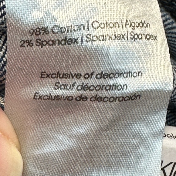 Calvin Klein Jeans Big Boys Slim Straight Distressed 403 Hollis Jeans - size 18 - Picture 8 of 15